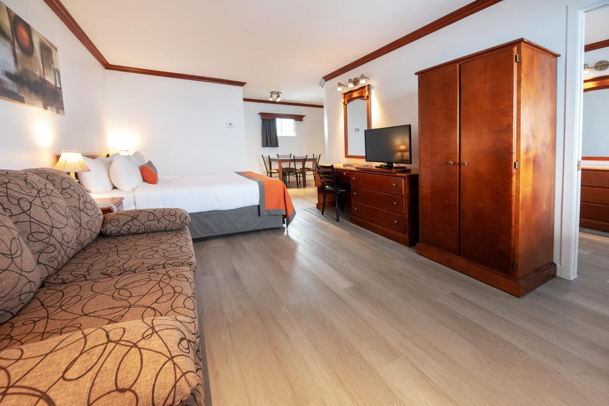 Gaspé Hotel Plante מראה חיצוני תמונה