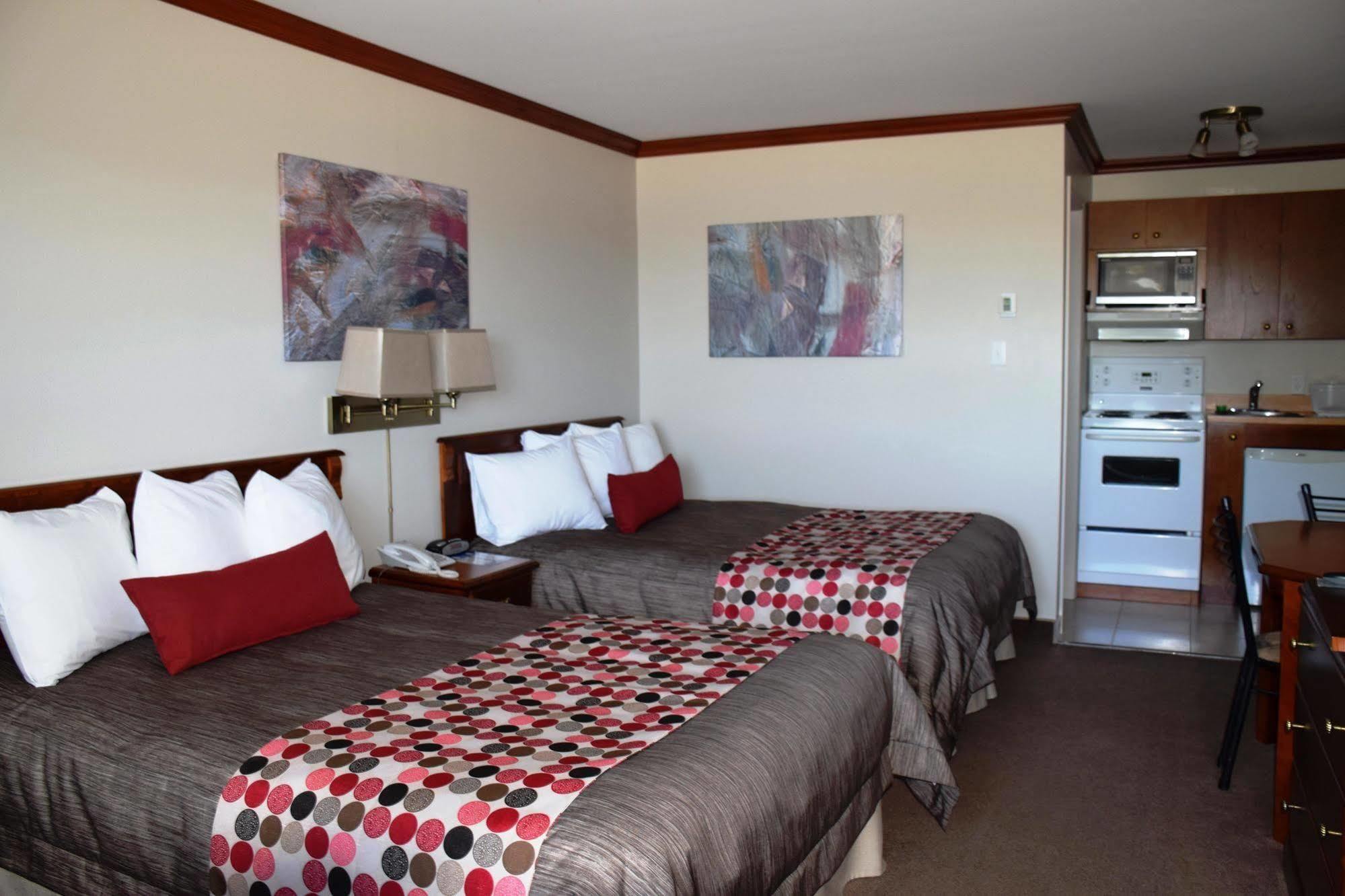 Gaspé Hotel Plante מראה חיצוני תמונה
